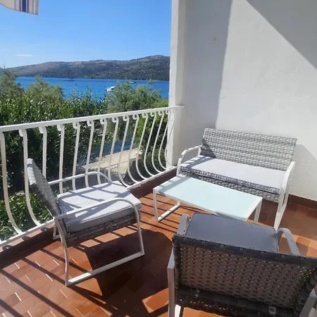 Apartman Beachfront Neves *