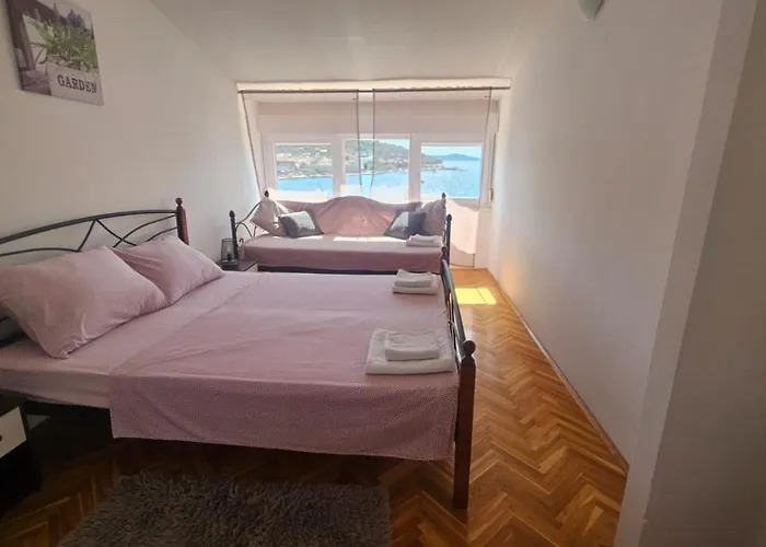 Apartment Beachfront Neves *
